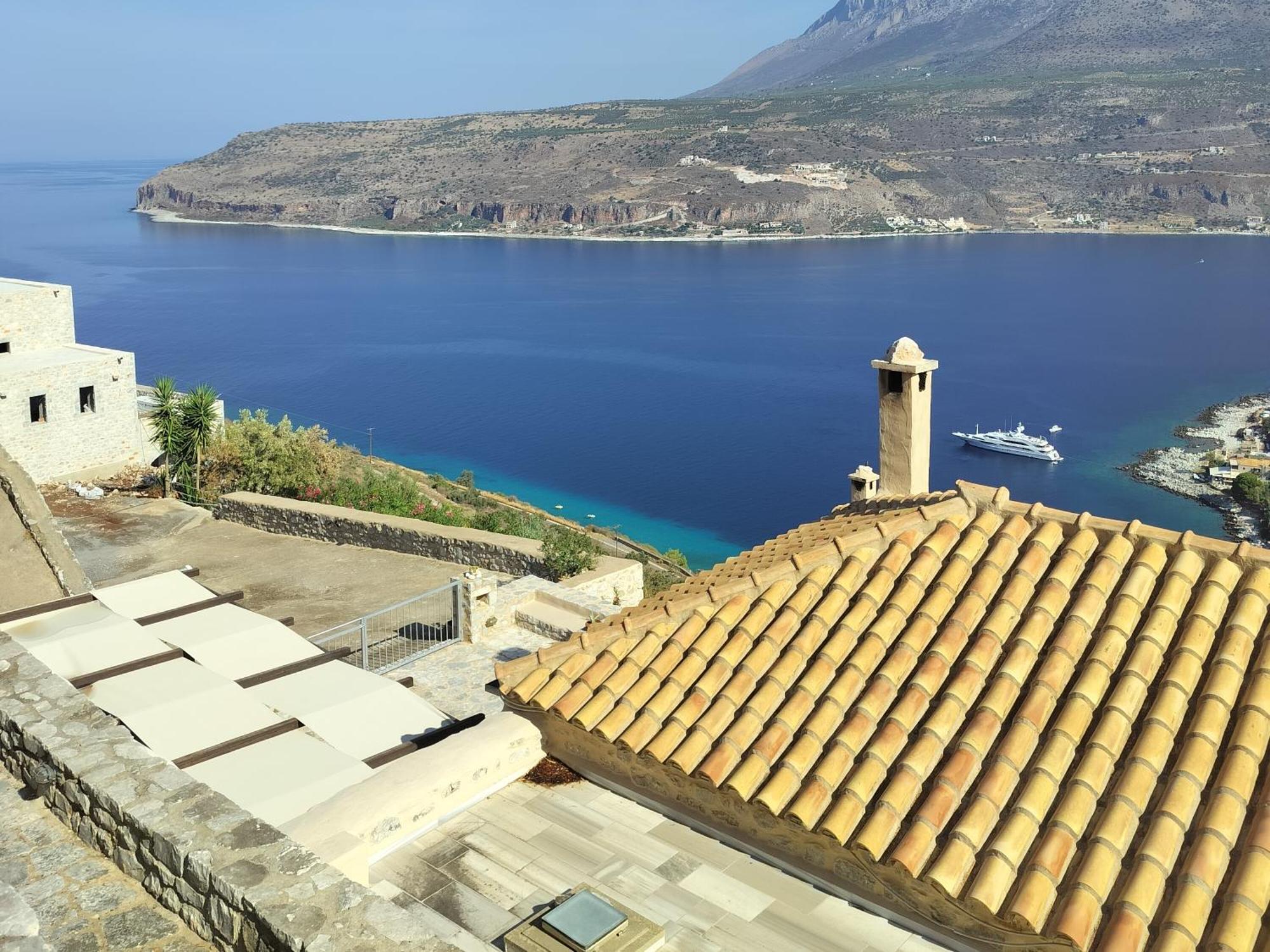Villa Smaragda Liménion Rum bild