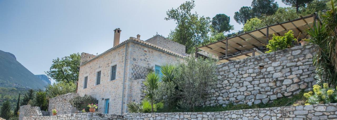 Villa Smaragda Liménion Exteriör bild